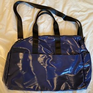 Fabletics “The Minimalist” Bag - abyss